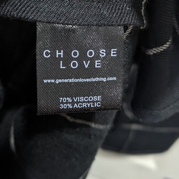 GENERATION Love | Maisie Plaid Cold-Shoulder Button Front Shirt - Picture 7 of 8